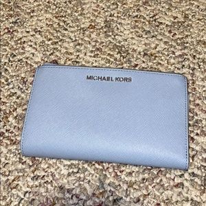 Michael Kors Double zip Wallet